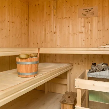 Nahe 224qm Traumhaus Im Gruenen Mit Sauna Und Kamin 베를린